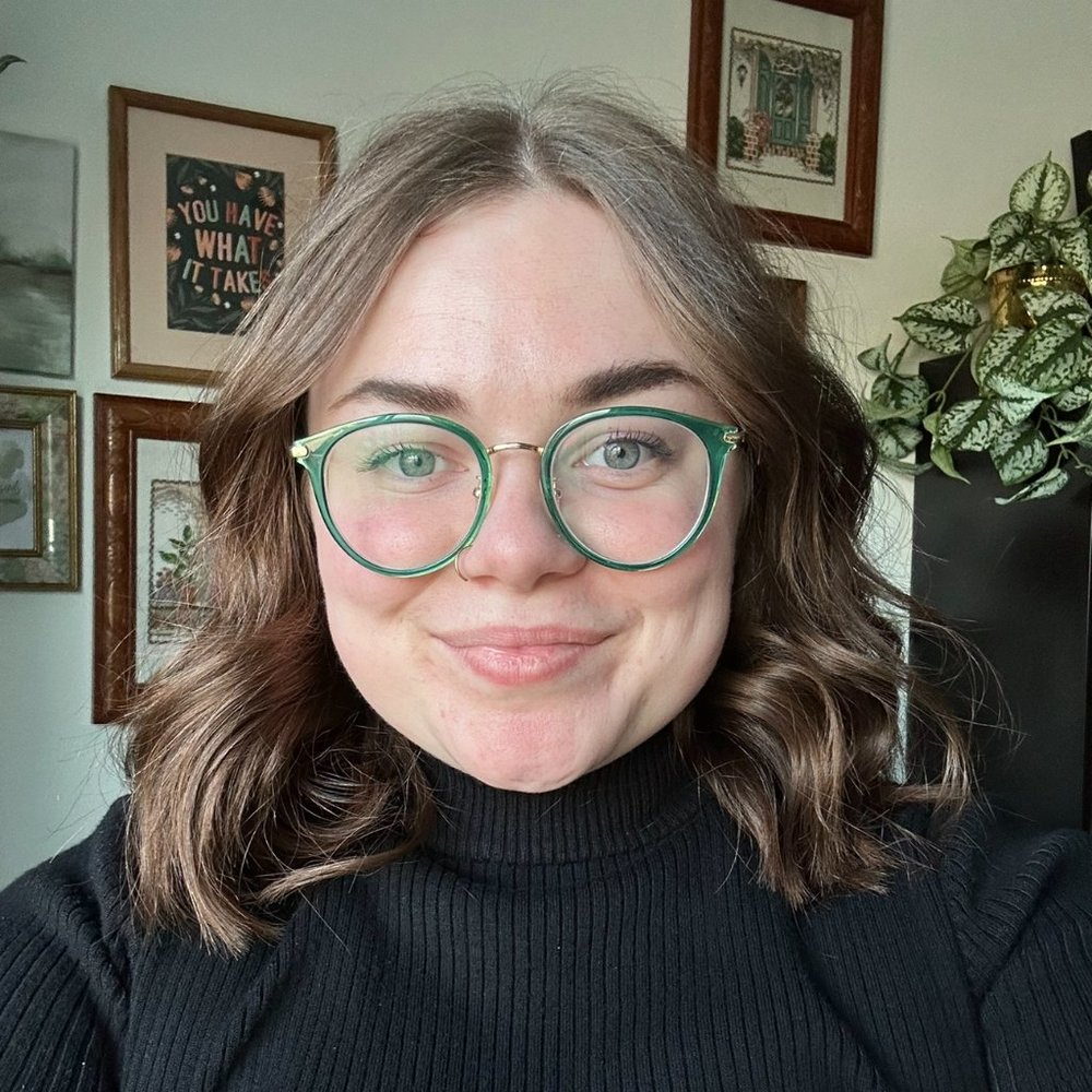 Meet your Posher, Hannah